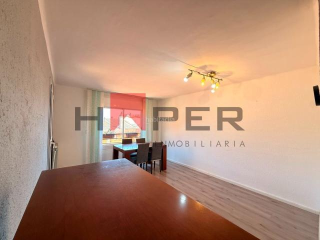 Piso en venta en Prat de Llobregat El, Sagnier Plaça de Catalunya. Piso de 3 habitaciones con ascensor en Sagnier. Pisos Prat de Llobregat.