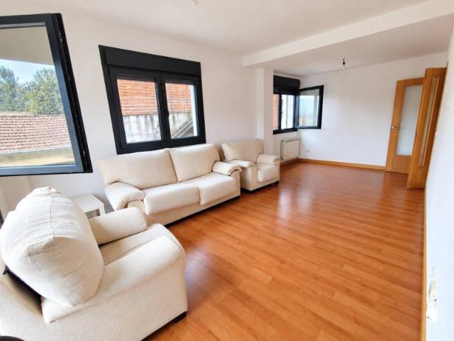 Piso en Venta en Pravia