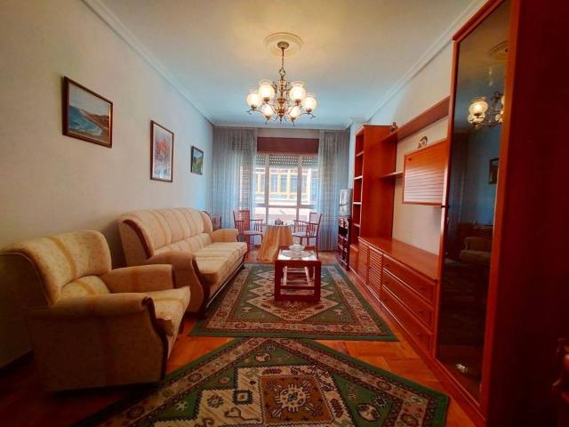 Piso en Venta en Pravia