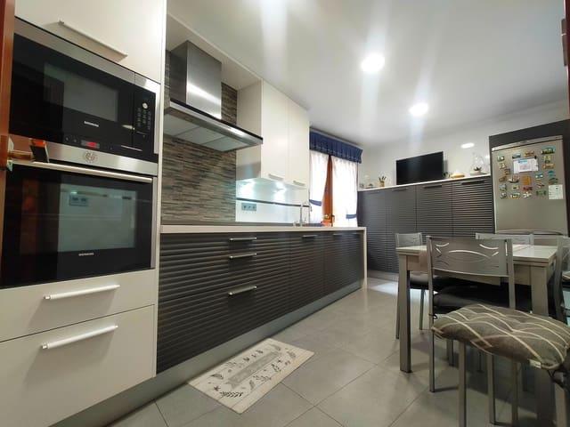 Piso en venta en Pravia, Asturias Costa Verde