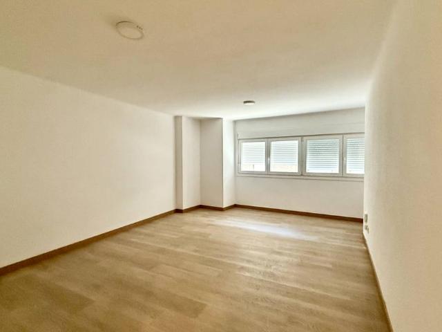Piso en Venta en Príncep de Viana Clot Xalets Humbert Torres