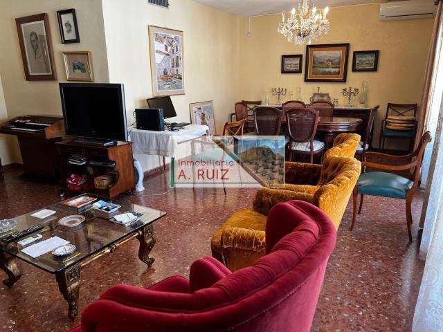 Piso en venta en Priego de Córdoba. ESPECTACULAR PISO EN EL CORAZÓN DE PRIEGO DE CÓRDOBA. Pisos Priego de.