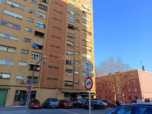 Piso en Venta en Rubí