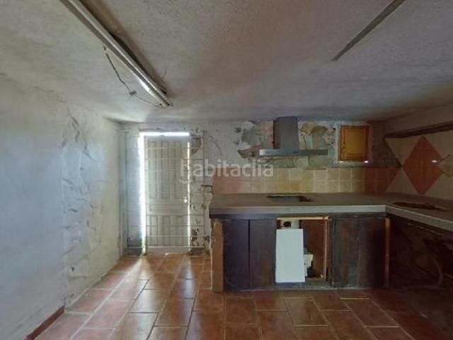 Piso en venta en Rubí, Castellnou Can Mir Can Solà. Chalet adosado en venta en calle Corbera. Pisos.