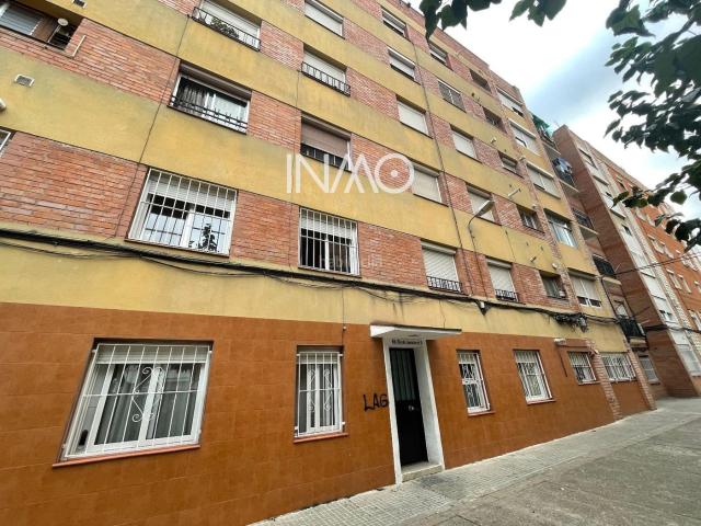 Piso en venta en Rubí, Centre. Piso en Rentabilidad en Rubí, SOLO INVERSORES!. Pisos.