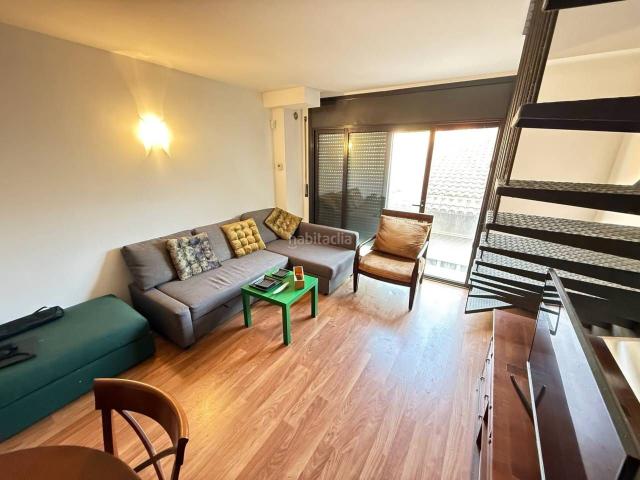 Piso en venta en Rubí, Centre. Piso tipo Dúplex con terraza propia en venta en Rubí. Pisos.