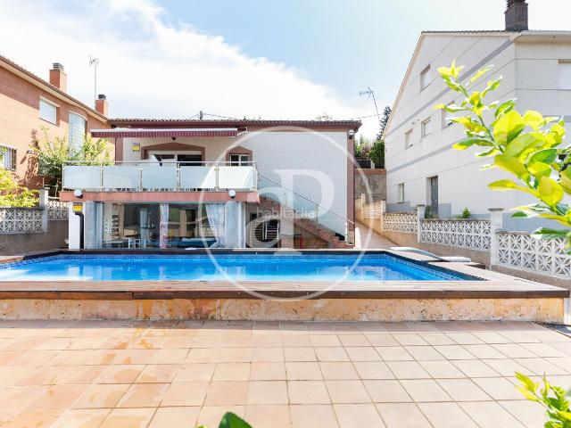 Piso en venta en Rubí, Els Avets Can Serrafossà Ximelis. Casa en venta en Can Serrafossa La Perla Els Avets. Pisos.