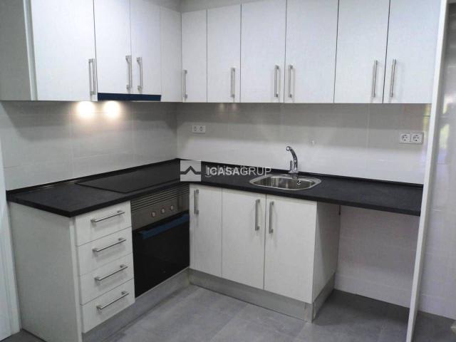 Piso en venta en Rubí, La Serreta. APARTAMENTO CON INQUILINO INVERSIÓN CON INGRESOS DESDE EL PRIMER DÍA. Pisos.