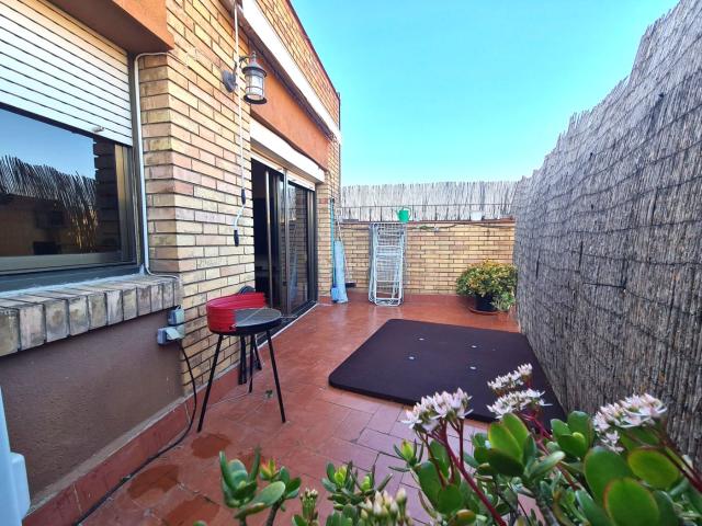 Piso en venta en Rubí, La Serreta. Pisos.