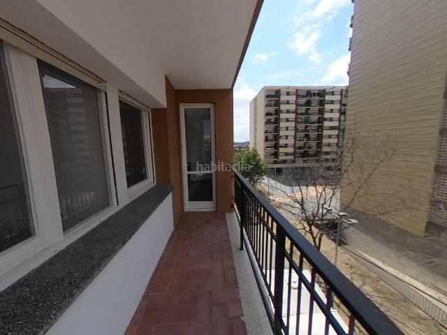 Piso en venta en Rubí, Les Torres. Piso en Calle Monturiol, Rubí. Pisos.
