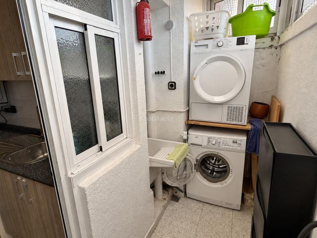 Piso en venta en Rubí, Mercat. PISO GRANDE DE 94M Y REFORMADO EN ZONA MERCADO. Pisos.