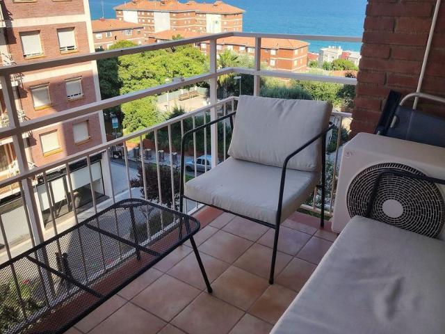 Piso en venta en rambla Turó, Montgat, de 75 m² 3 habitaciones por 350.000