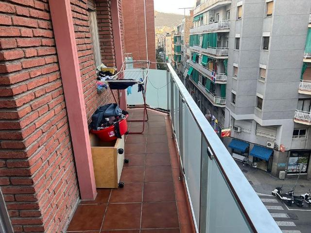 Piso en venta en rambla Catalana, Hospitalet de Llobregat, L´, de 75 m² 3 habitaciones por 205.000