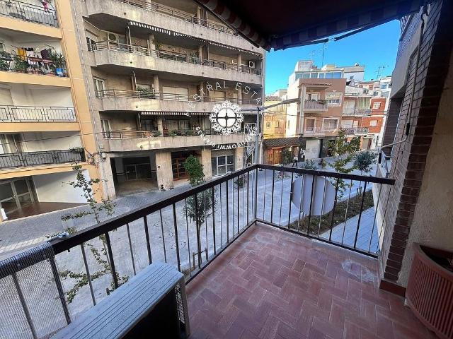 Piso en venta en rambla De Jaume I, Cambrils, de 92 m² 5 habitaciones por 270.000