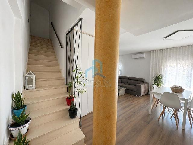 Piso en venta en rambla De Ponent, Tarragona, de 140 m² 5 habitaciones por 198.500