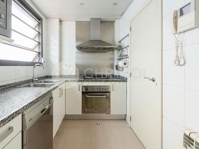 Piso en venta en rambla Del Poblenou, Barcelona, de 55 m² 2 habitaciones por 634.000