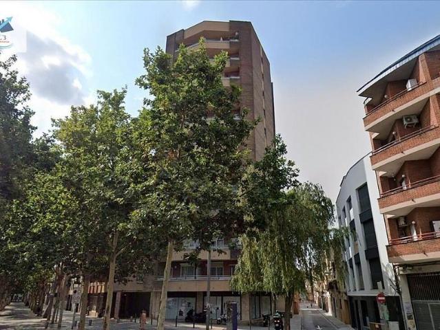 Piso en venta en rambla Rafael Casanova, Sant Boi de Llobregat, de 66 m² 3 habitaciones por 211.000