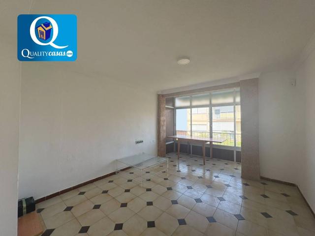 Piso en Venta en Reina Victoria Miguel Hernández