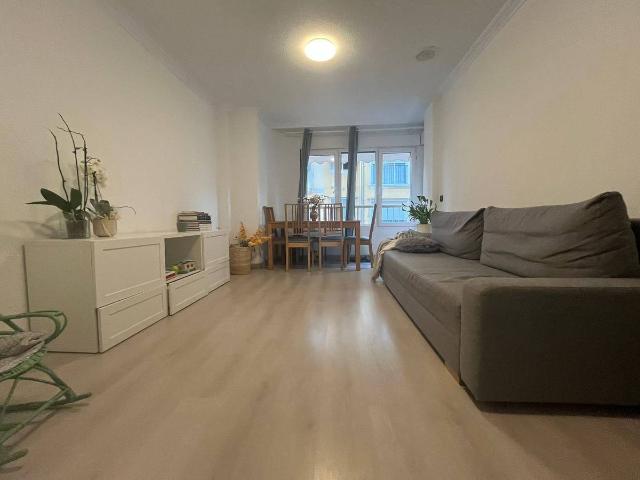 Piso en Venta en Reina Victoria Miguel Hernández