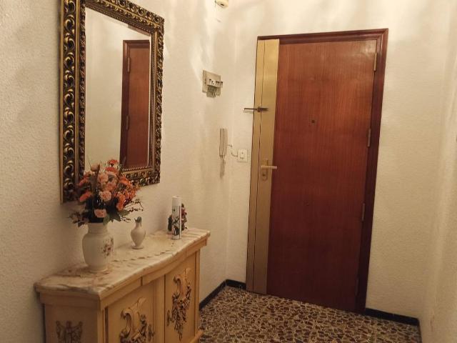 Piso en Venta en Reina Victoria Miguel Hernández