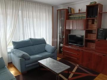 Piso en venta en Reinosa. Mejor que un alquiler, piso pleno centro de Reinosa. Pisos.