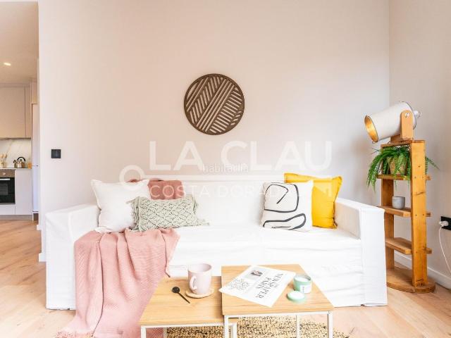 Piso en venta en Reus, Centre. Ático reformado a estrenar en el centro de REUS. Pisos.