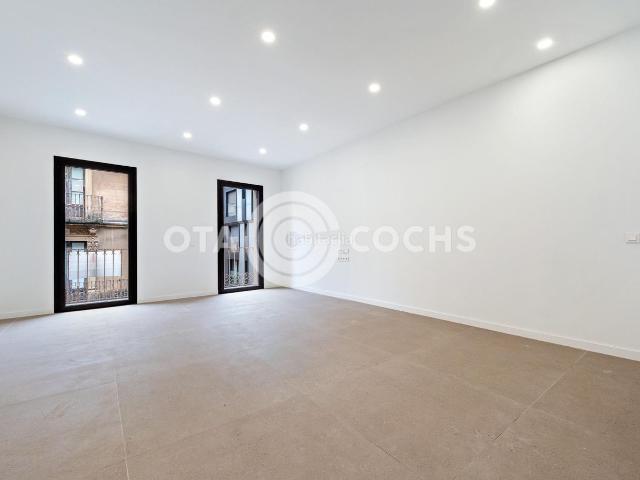 Piso en venta en Reus, Centre. PISO DE OBRA NUEVA AL CARRER LLOVERA. Pisos.