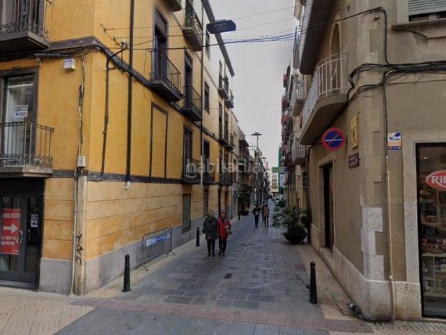 Piso en venta en Reus, Mestral. Oportunidad de Inversión. Pisos.