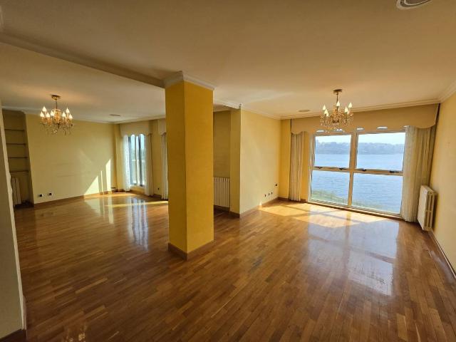 Piso en Venta en Riazor Visma