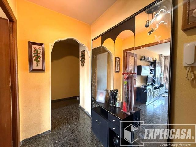 Piso en Venta en Riba roja de Túria