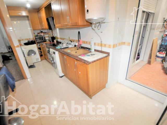 Piso en venta en Riba roja de Túria. ESPACIO Y TRANQUILIDAD CON 3 TERRAZAS, BALCÓN Y ASCENSOR!. Pisos Riba roja de.