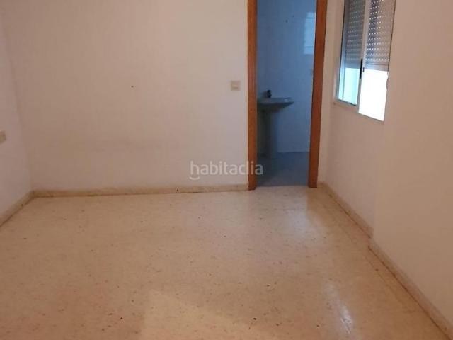 Piso en venta en Riba roja de Túria. se vende piso con garaje Ribaroja de Turia 165000. Pisos Riba roja de.