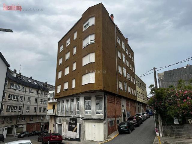 Piso en venta en Ribeira, Santa Uxía de Ribeira. Piso en venta en calle Eduardo Pondal, Ribeira. Pisos.