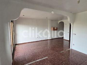 Piso en venta en Ripollet, Ajuntament Maragall. Pisos.