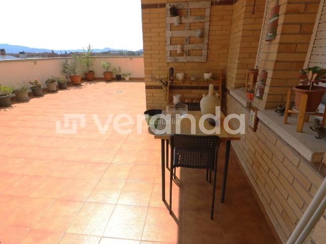 Piso en venta en Ripollet, Can Clos Pinetons. PLANTA BAJA 175 M2 4 HABITACIONES TERRAZA PARQUINGTRASTERO. Pisos.