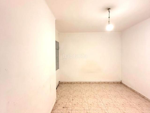 Piso en venta en Ripollet, Pont Vell. PISO EN LA CRUZ ROJA. Pisos.