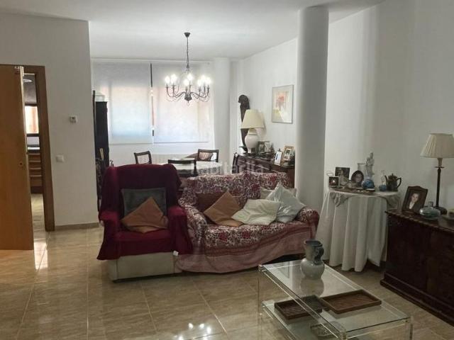 Piso en venta en Riudecanyes. PRECIOSA PLANTA BAJA CON PARKING EN RIUDECANYES!. Pisos.