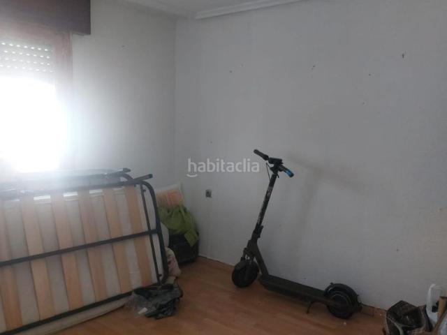 Piso en venta en Robla La. PISO PARA ENTRAR A VIVIR EN LA ROBLA. Pisos Robla.