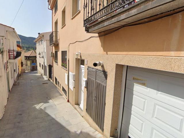 Piso en venta en Robledo de Chavela. Pisos Robledo de.