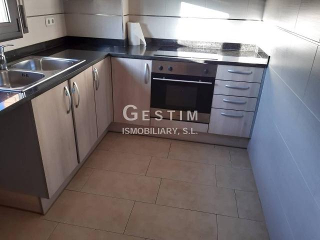 Piso en Venta en Roda de Ter