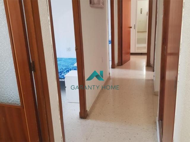 Piso en venta en Ronda Arabial, Granada