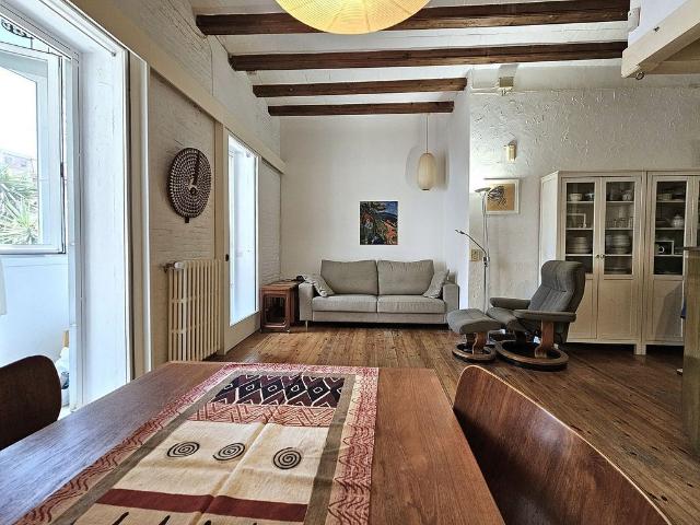 Piso en venta en ronda De Sant Pau, Barcelona, de 80 m² 2 habitaciones por 490.000