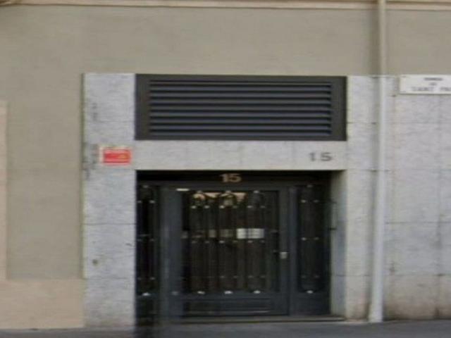 Piso en venta en ronda De Sant Pau, Barcelona, de 88 m² 3 habitaciones por 397.000