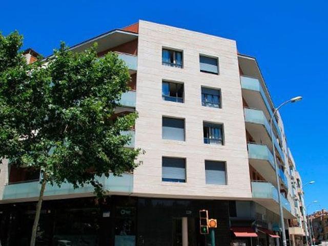 Piso en venta en ronda De Sant Ramon, Sant Boi de Llobregat, de 118 m² 2 habitaciones por 224.540