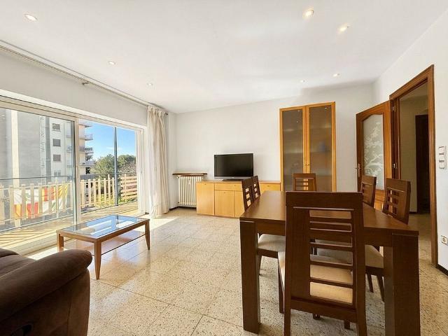 Piso en venta en ronda Jacint Verdaguer, Figueres, de 111 m² 3 habitaciones por 189.000