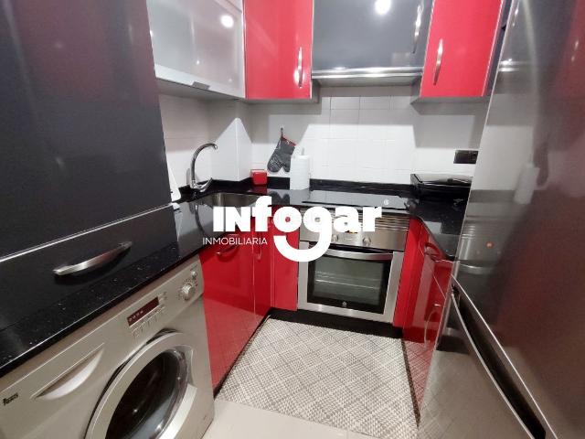 Piso en venta en Rosal O. PISO CÉNTRICO CON GRAN TERRAZA EN O ROSAL. Pisos Rosal.