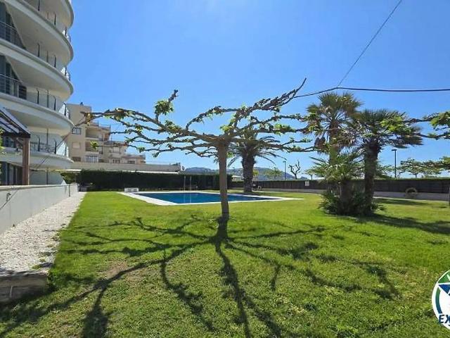 Piso en venta en paseo Marítim, Roses, de 53 m² 2 habitaciones por 550.000