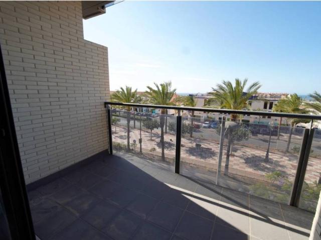 Piso en Venta en Roquetas de Mar