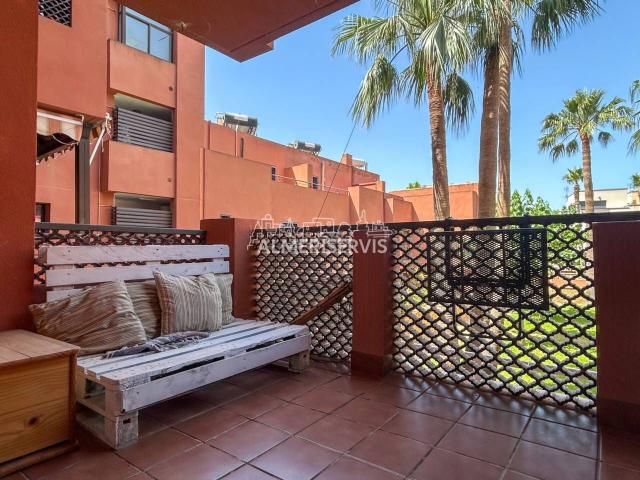 Piso en venta en Roquetas de Mar, Aguadulce Sur. Piso con piscina y pista de pádel a un paso de la playa en Aguadulce Sur. Pisos Roquetas de.