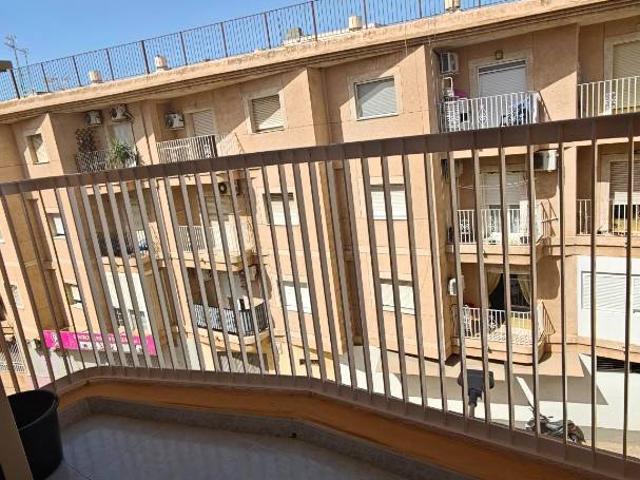 Piso en Venta en Roquetas Pueblo